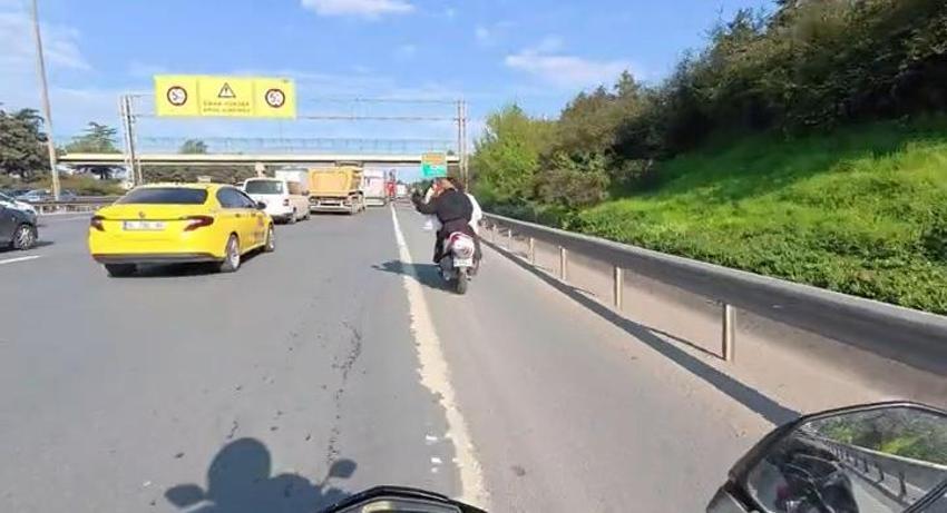 Motosiklet üstünde kadına şiddet! TEM Otoyolu'ndaki korku dolu dakikalar kamerada