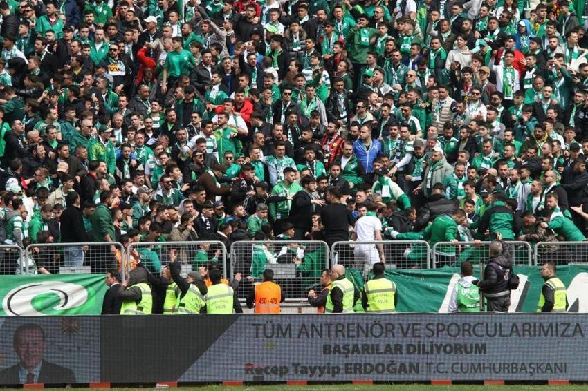 Bursaspor taraftarı Türkiye'de gündem oldu: Böylesini görmedik