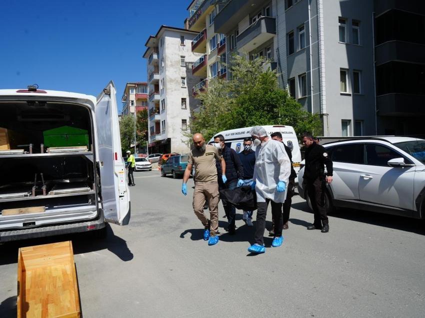 Kastamanu'da 8 aylık hamile karısını defalarca bıçaklayarak öldürdü: 'Tek hatırladığım 8 gün boyunca eşimin cesediyle uyumuşum'