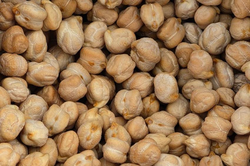 Sivaslı çiftçilere müjde: 18 bin dekar arazi üretime kazandırılıyor! Bakanlıktan %75 hibe desteği imkanı