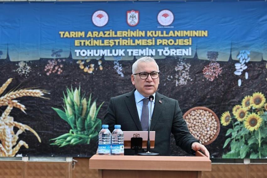 Sivaslı çiftçilere müjde: 18 bin dekar arazi üretime kazandırılıyor! Bakanlıktan %75 hibe desteği imkanı
