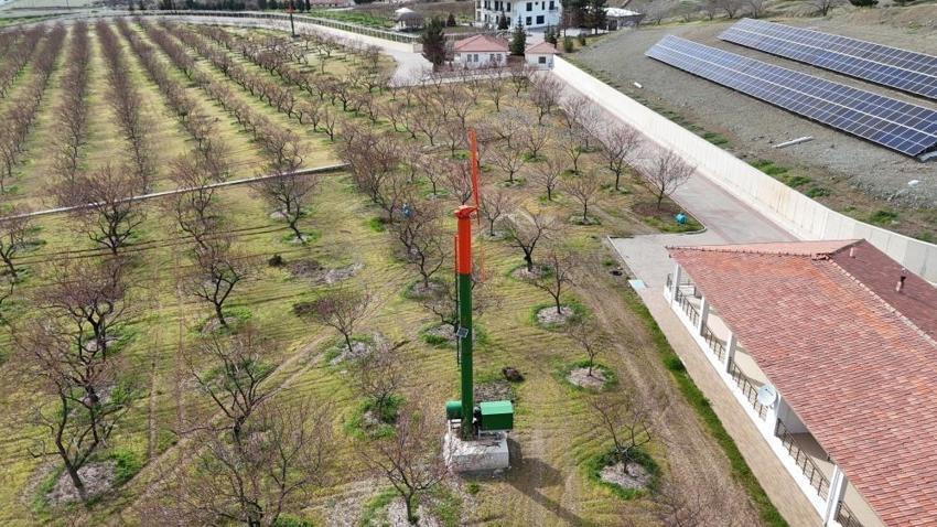 Malatyalı üretici çözümü tarlada buldu: Kayısıyı korumak için aktif ettiler