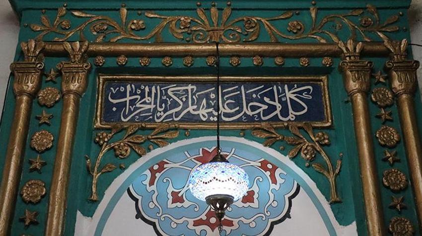Isparta'da bu caminin yapımında tek bir çivi bile kullanılmadı: Tam 807 yıldır ayakta! 12 sütunlu dev eser görenleri büyülüyor