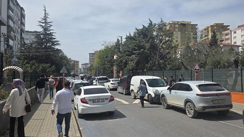 SON DAKİKA: Kahramanmaraş'ta kanlı okul baskını! 8'inci sınıf öğrencisi av tüfeğiyle saldırdı: Valilik yeni bilgileri paylaştı
