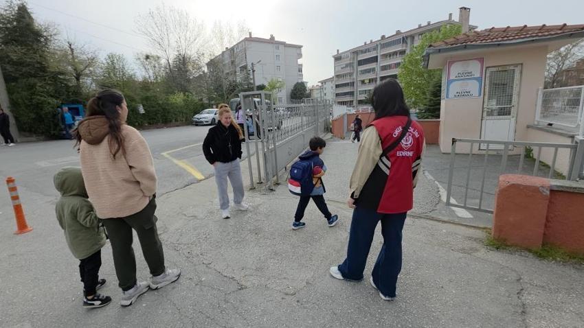 Okullarda 'güvenlik' alarmı başlatıldı! Dronlar havadan polisler yerden kuş uçurtmuyor