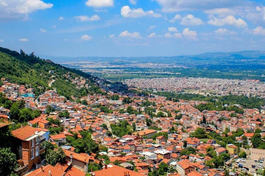 Bursa'da okulun ismini verdi, 'Sıra bende' paylaşımı yaptı! 16 yaşında tehdit etti