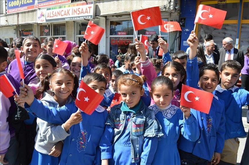 23 Nisan resmi tatil mi, yarım gün mü? 23 Nisan Ulusal Egemenlik ve Çocuk Bayramı hangi güne denk geliyor?