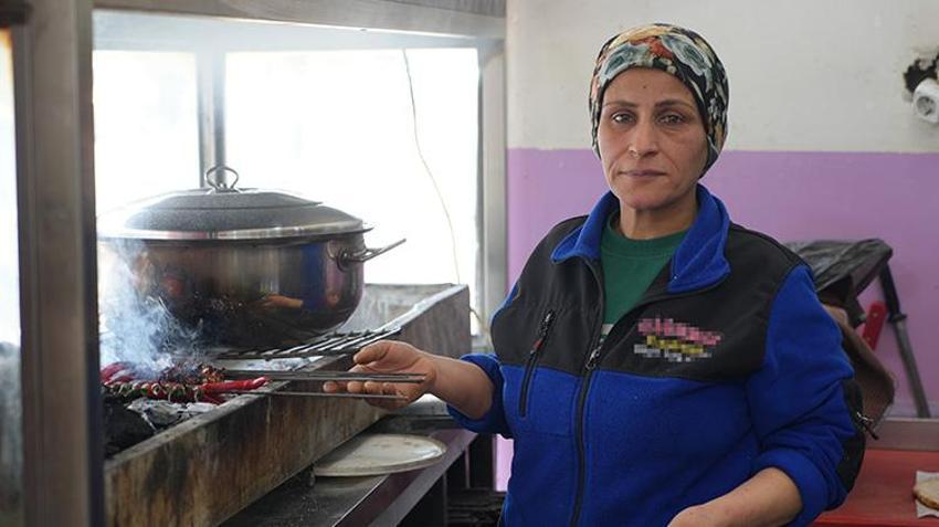 Eşinin teklifiyle hayatı değişti! Ev hanımıydı, şimdi Gaziantep'in tek kadın ustası oldu: Kapısında sıra oluyor