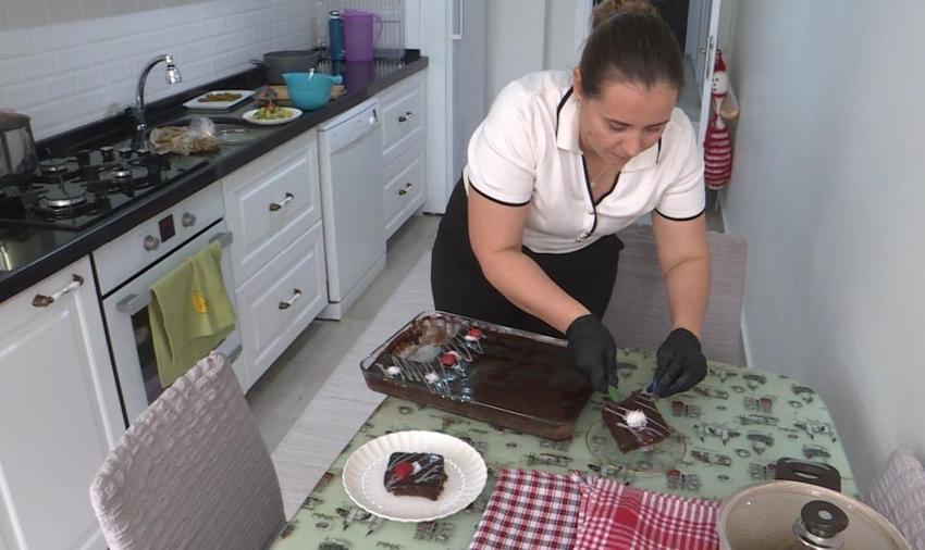 Çanakkale'de kadın girişimci istifa edip kendi işinin patronu oldu! Devlet desteğiyle evini iş yerine dönüştürdü: Siparişlere yetişemiyor
