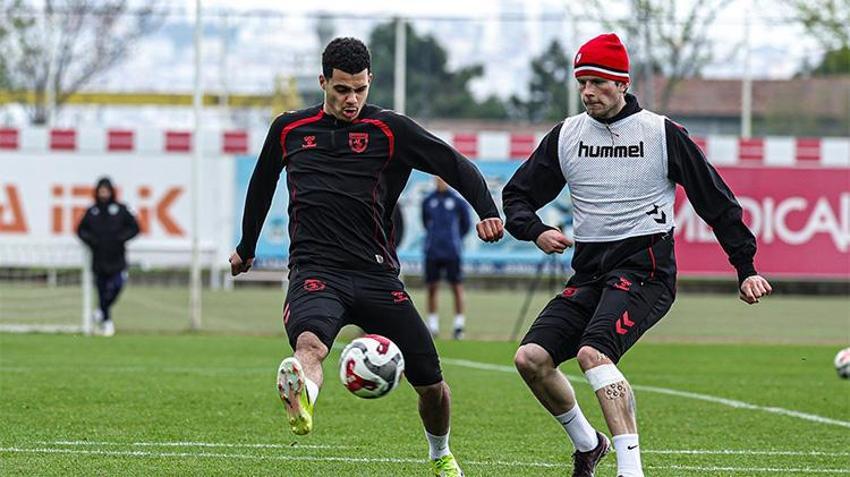 Samsun’da dev randevu: Kırmızı-Beyazlılar Beşiktaş maçı için geri sayımda!