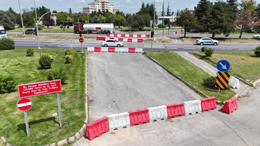 Eskişehir Büyükşehir Belediyesi yeni UKOME kararlarını duyurdu: Tepebaşı Kavşağı'nın kapatılma süresi uzatıldı!