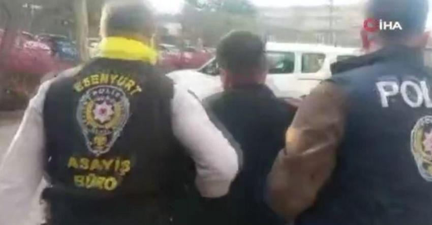 Esenyurt'ta dehşet! Babasını öldürdü, polisi arayıp 'İntihar etti' dedi!
