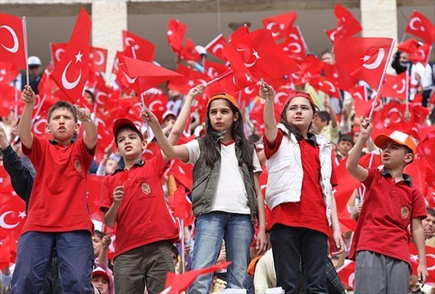 23 NİSAN OKULLAR TATİL Mİ? 23 Nisan kutlamaları iptal edildi! 24 Nisan tatil mi? Resmi kurumlar kapalı mı?