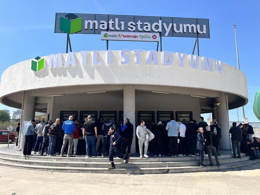 49 bin TL'den satışa çıktı, Bursasporlular almak için akın etti