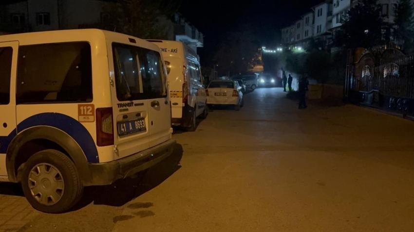 Boşandığı yıl evinde ölü bulundu: Genç adam karısına ve çocukları ayrı ayrı not bıraktı!