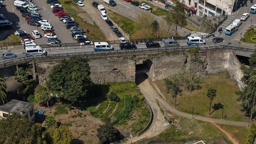 Trabzon'da 2 bin yıllık sır gün yüzüne çıkıyor! Tabakhane Köprüsü’nün altından 'Antik Şehir' çıkabilir: Şehrin içine kadar uzanıyor