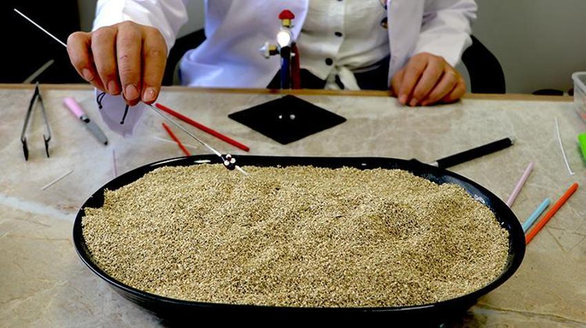 Cam sesinden kaçıyordu, şimdi camla dünyaya açıldı! Küçük bir kursla başladı, şimdi şirket sahibi oldu