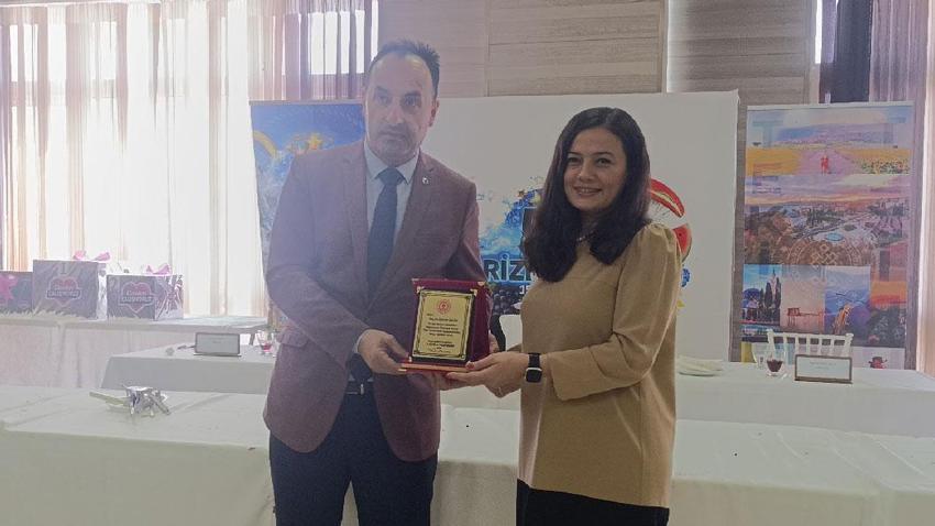 32 çeşit yöresel tatlı yarıştı: Tekirdağ'ın coğrafi işaretli Hayrabolu tatlısı 1. oldu