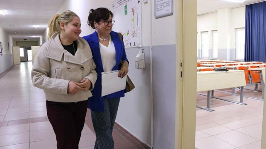 Türkiye'nin en iyi üniversitelerinden birini kazandı okumasına izin verilmedi! Torun sahibi olunca hayalini gerçekleştirdi