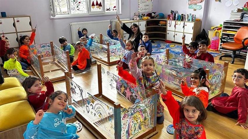 Sivas'ta eğitimde sınıf atlatan model! Anaokulu öğrencileri şakır şakır İngilizce konuşuyor