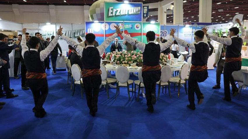 YÖREX 2026'da Erzurum rüzgarı: Türkiye’nin dört bir yanından gelen yöresel değerlerin buluştuğu fuarda dadaş kültürü ve gastronomisine yoğun ilgi
