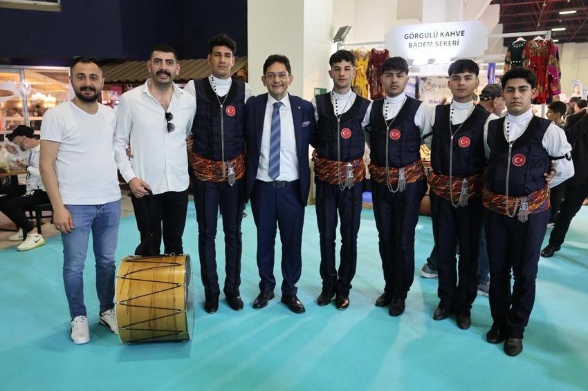YÖREX 2026'da Erzurum rüzgarı: Türkiye’nin dört bir yanından gelen yöresel değerlerin buluştuğu fuarda dadaş kültürü ve gastronomisine yoğun ilgi