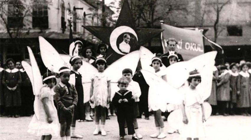Dünyanın tek çocuk bayramı! 106 yıllık gururumuz, coşkumuz: 23 Nisan kutlu olsun