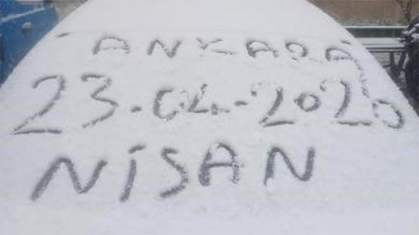 23 Nisan'da lapa lapa kar yağdı! Burası ne Muş ne de Erzurum, valilik açıkladı