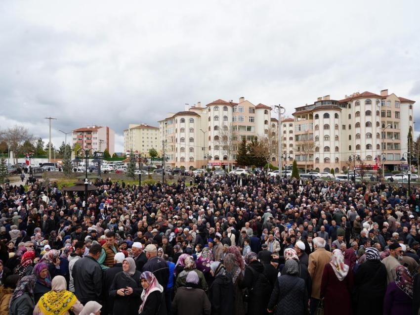 Kastamonu'da ilk hac kafilesi dualarla kutsal topraklara uğurlandı