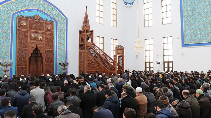 24 Nisan Cuma Hutbesi - Diyanet İşleri Başkanlığı 'Merhamet Eğitimi' başlıklı Cuma Hutbesi'ni yayınladı