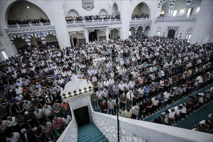 24 Nisan Cuma Hutbesi - Diyanet İşleri Başkanlığı 'Merhamet Eğitimi' başlıklı Cuma Hutbesi'ni yayınladı