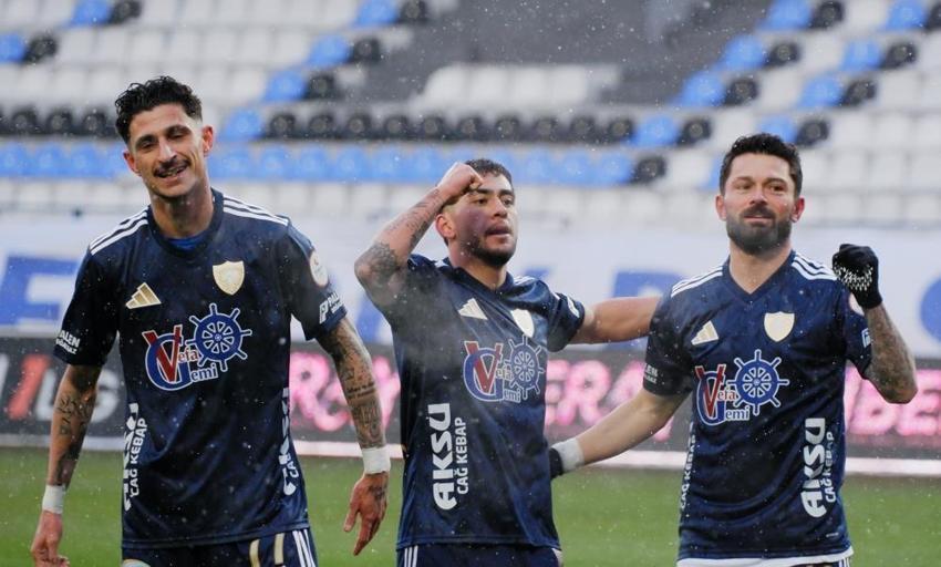 Erzurumspor'un şampiyonluğu sonrası yapmadı! Amedspor ve Fenerbahçe sallamadı