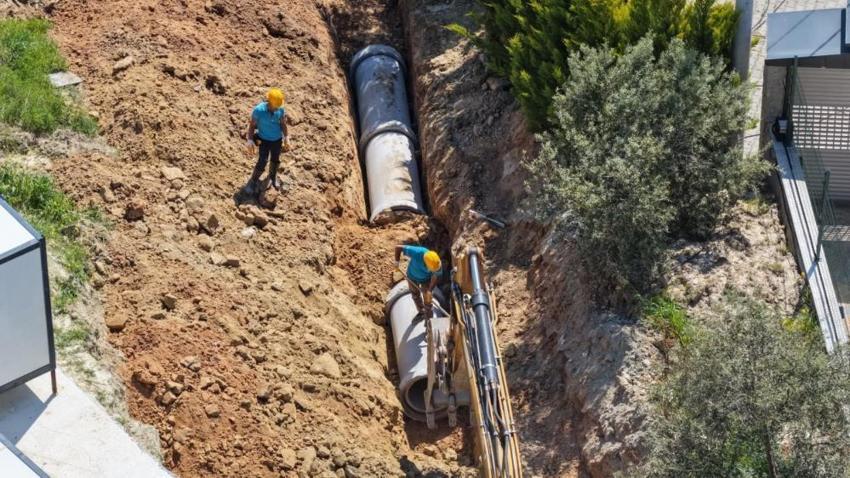 Kuşadası'nda 8 milyonluk dev yatırım hamlesi! Kanalizasyon ve yağmur suyu hattında sona yaklaşıldı