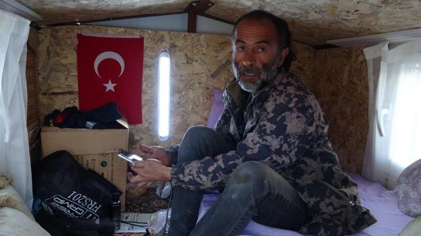 Malatya’da kiralık ev bulamayınca kendisi tasarladı! Görenler dönüp bir daha bakıyor