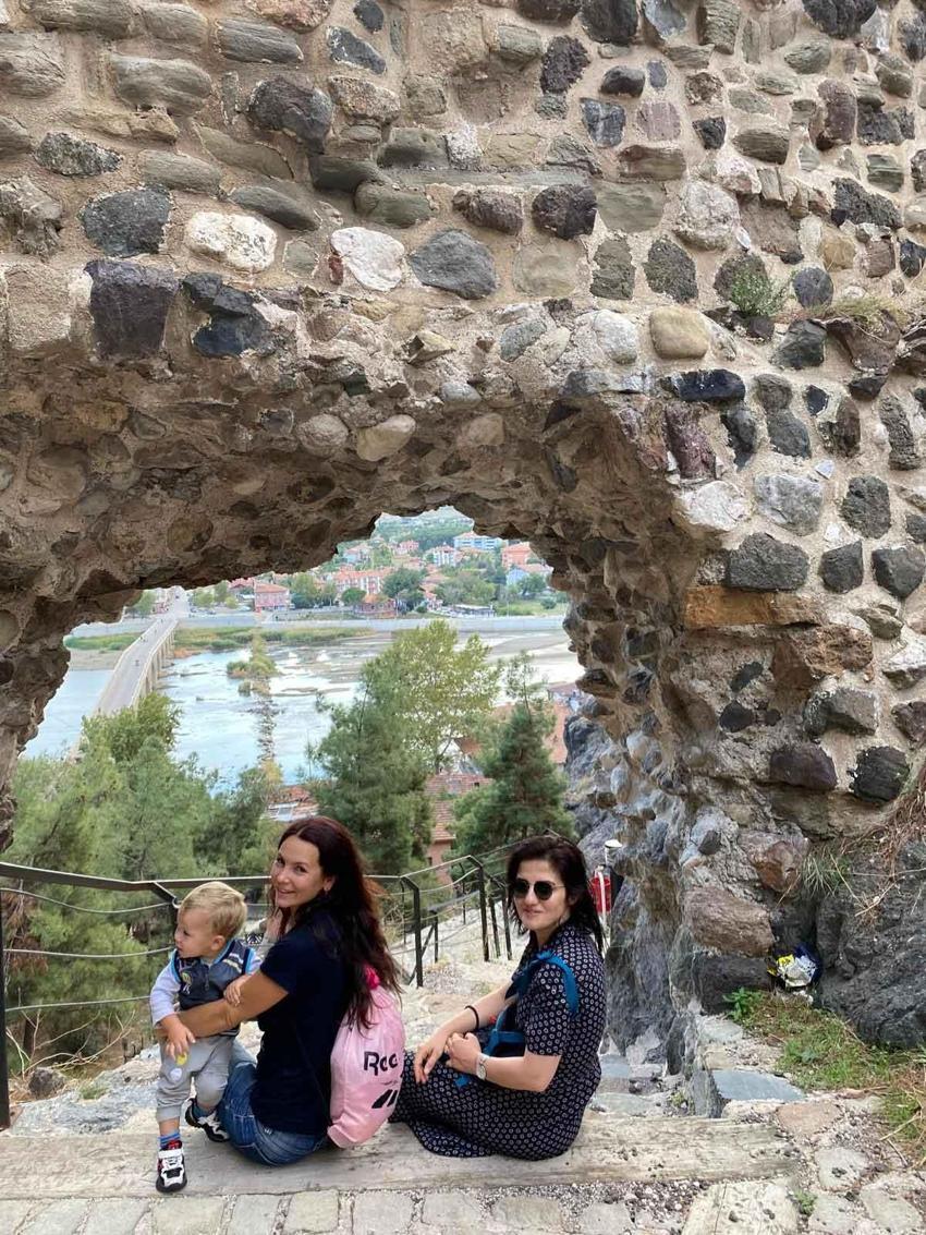 Çorumlu Ramazan usta 10 yılda 500'den fazla turisti evinde ağırladı! Türk misafirperverliğini dünyaya tanıtıyorlar