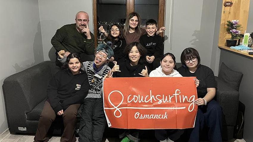 Çorumlu Ramazan usta 10 yılda 500'den fazla turisti evinde ağırladı! Türk misafirperverliğini dünyaya tanıtıyorlar