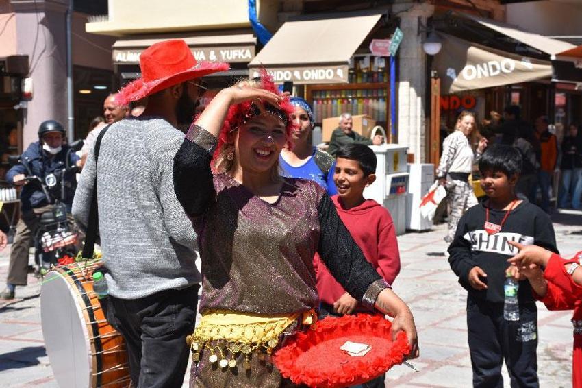 Edirne'de Kakava ve Hıdırellez Şenliklerine davetler başladı! Turistler heyecana ortak oldu