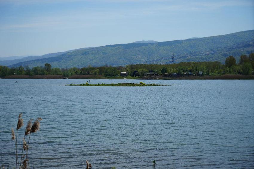 Sapanca Gölü çekildi gizemli manzara yeniden ortaya çıktı