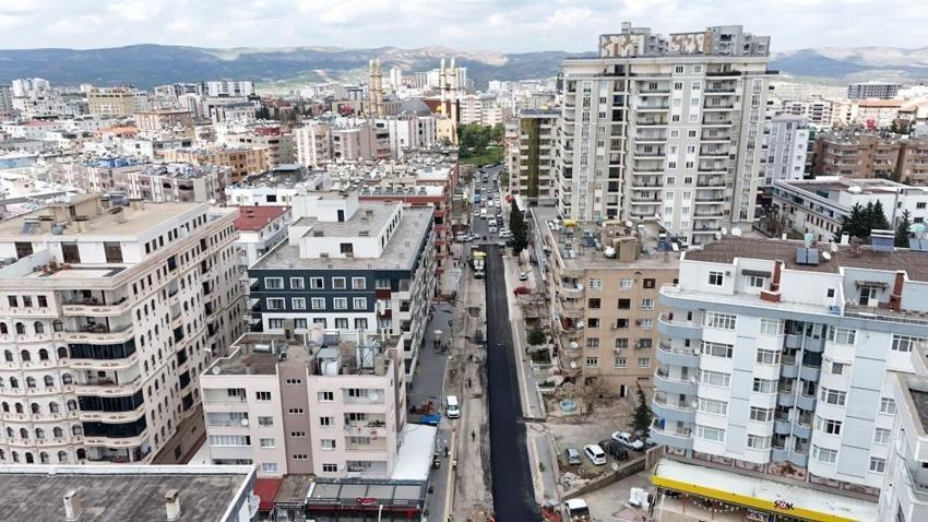 Mardin'in merkezinde değişti: Belediye PTT Caddesi için tasarladı