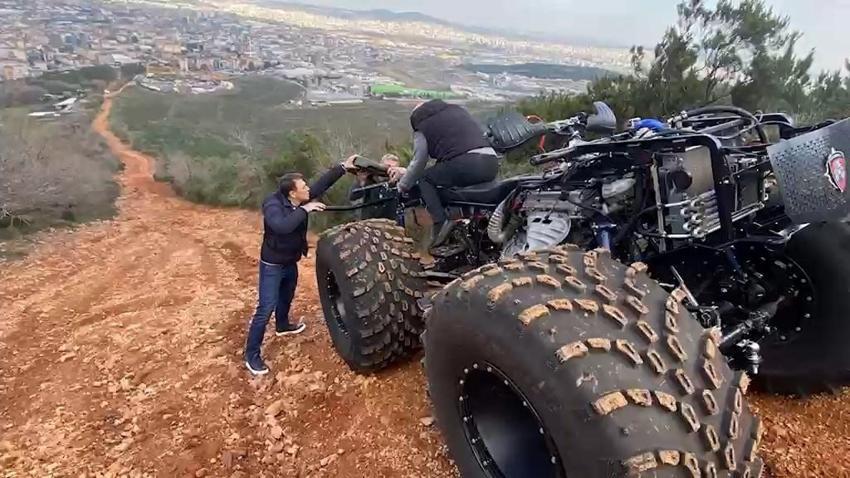 Makine mühendisleri Rusya'da gördü, Türkiye'de yaptı: 'Çamurda, batakta her yerde gidiyor'