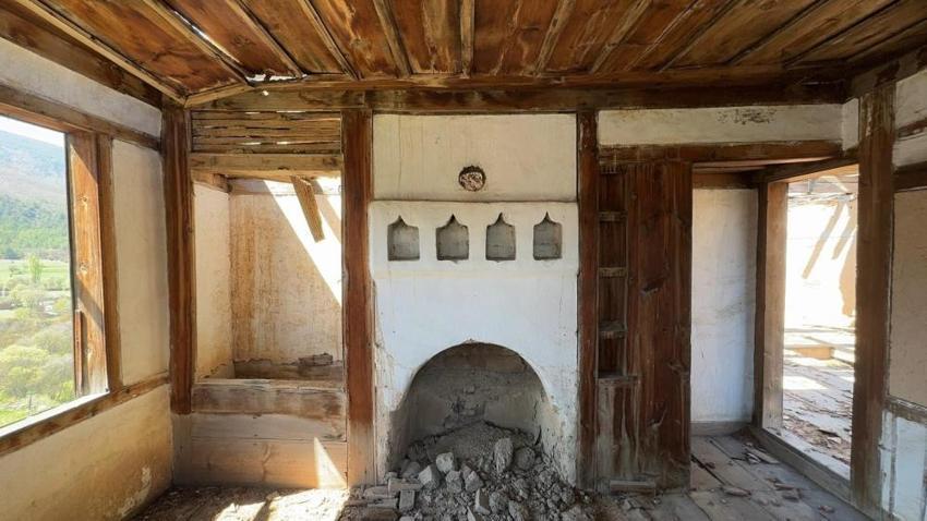 Kastamonu'da bir tarih yok oluyor! 250 yıllık konak için yıkım kararı