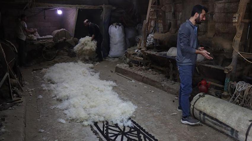 Şanlıurfa'da baba - oğul el ele verdi! 4 kuşaktır devam eden asırlık sanatı atölyelerinde yeniden kurtarıyorlar: Herkes bunun peşinde