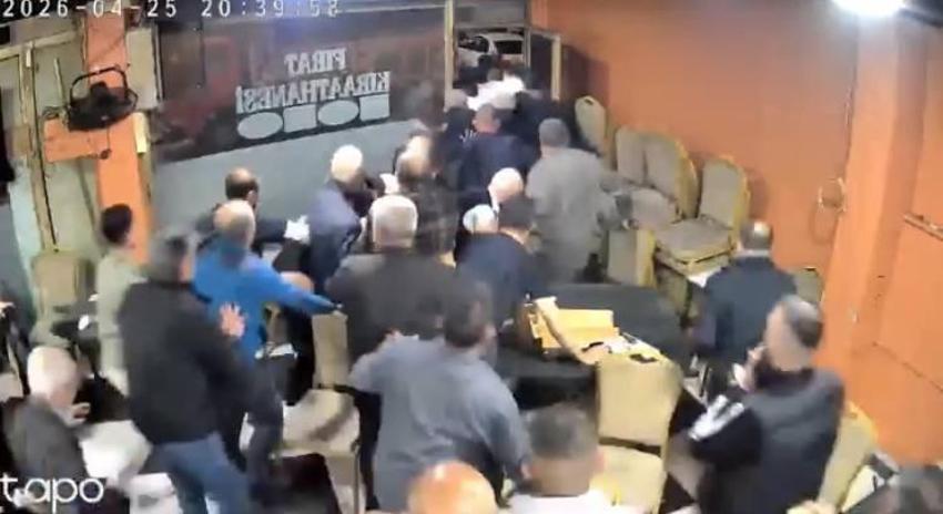 Kahvehanede deprem paniği: 'Resmen bina sallandı!' Birbirlerini ezerek dışarıya kaçtılar