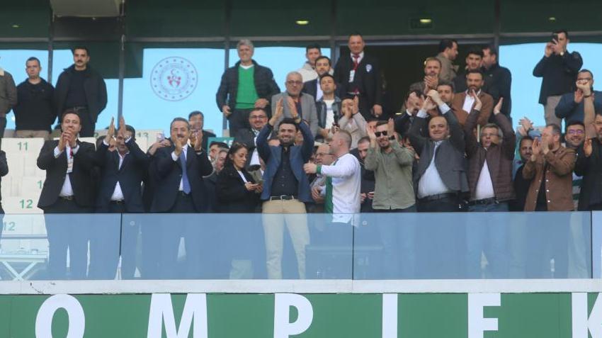 Bursaspor'da Enes Çelik bombayı patlattı! Yeni transferler geliyor, tarih verdi