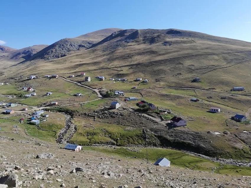 Karadeniz’de yayla krizi büyüyor! 300 yıllık kadim hak mı, yeni mera kararı mı? Giresunlu yaylacılardan Gümüşhane’ye sert tepki