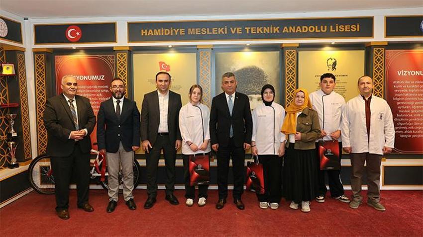 Genç şefler Elazığ’da tarih yazdı: Erzurum’a altın gurur!
