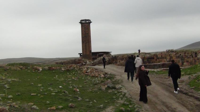 Kars'a ziyaretçi akını var: Kırk Kapılı Şehre 4 ayda 50 bin kişi geldi