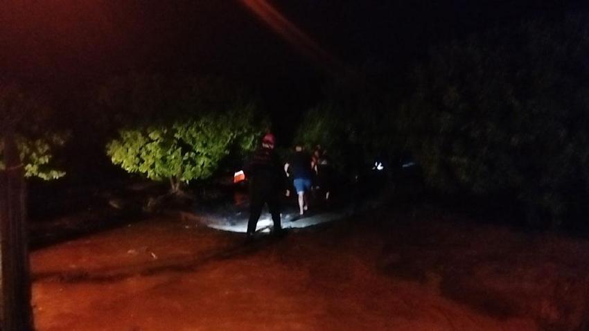 Sağanak yağış Kozan’da sel faciası getirdi: Araçtan atlayan 2 kişiden biri hayatını kaybetti