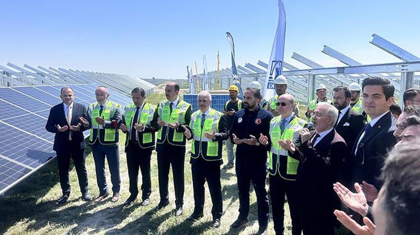 70 megavatlık dev GES için imzalar atıldı! 160 bin panel, 58 bin haneye elektrik üretecek