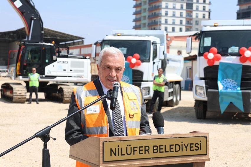 Nilüfer Belediyesi iş yapma kapasitesini artırdı: Yeni araçlar yollarda